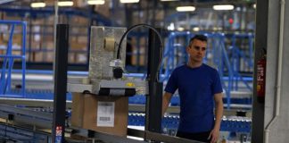 ESTAMOS SELECCIONANDO MOZO DE ALMACÉN PARA CONTRATO TEMPORAL, JORNADA COMPLETA TURNO NOCTURNO trabajador de almacen warehouse worker mozo de almacen operarios de deposito warehouse operator
