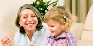 SE REQUIERE NIÑERA CON RETIRO, JORNADA DE LUNES A VIERNES DE 11:30 A 17:00HS cuidadora de niños empleada para cuidado de niños niñera medio tiempo babysitter employed for babysitting part-time babysitter baby sitter impiegata per baby