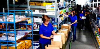 SE REQUIERE EMPACADORAS CON O SIN EXPERIENCIA, SE OFRECE INCORPORACIÓN INMEDIATA empacadoras operarias de almacen moza de almacen balers warehouse workers warehouse wench