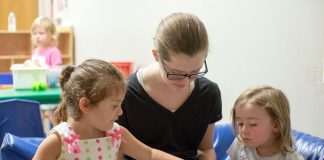 SE NECESITA NIÑERA/DOMÉSTICA PARA VIVIR DENTRO, PERSONA RESPONSABLE, HONESTA Y DE BUEN TRATO empleada del hogar empleada para cuidado de niños cuidadora de niños y apoyo en labores domesticas governante e baby sitter housekeeper and babysitter