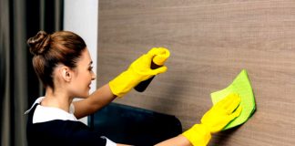 SE SOLICITA EMPLEADA PARA TAREAS DOMESTICAS/COCINERA, JORNADA COMPLETA 5 DÍAS A LA SEMANA empleada domestica cocinera limpieza y cocina en casa de familia empleada del hogar maid housekeeper domestic staff
