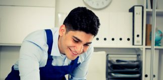 SE REQUIERE EMPLEADO DE LIMPIEZA/JANITORS, CON O SIN EXPERIENCIA. TRABAJO A LARGO PLAZO janitors empleado de limpieza limpiadores operario de limpieza limpieza de oficinas pulizia degli uffici male cleaning staff cleaning office