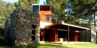 SE SOLICITA MATRIMONIO/CASEROS PARA CUIDAR CASA DE CAMPO, CONTRATO POR TIEMPO INDETERMINADO matrimonio para casaeros cuidado limpieza y mantenimiento de casa campo marriage for householders care cleaning and maintenance of country house