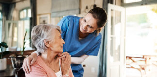 SE NECESITA CUIDADORA DOMICILIARIA (CON O SIN EXPERIENCIA), INCORPORACIÓN INMEDIATA gerocultora cuidadora externa cuidadora domiciliaria cuidadora de adultos mayores external caregiver home caregiver caregiver for the elderly
