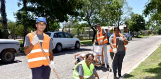 SE SOLICITA EMPLEADAS/OS PARA LIMPIEZA DE ÁREAS PÚBLICAS EN GENERAL, CONTRATO A PLAZO FIJO limpieza de areas publicas Employees for Cleaning