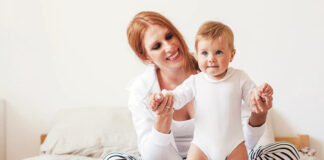 SE NECESITA NIÑERA, 7HS X DÍA DE LUNES A VIERNES DE 12 A 19HS. BUEN SUELDO + VIÁTICOS + APORTES niñera para cuidado de bebe empleada para cuidados de niños en casa de familia babysitter for babysitting employed for family home babysitting
