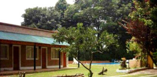 SE SOLICITA MATRIMONIO/CASEROS PARA CUIDADO Y MANTENIMIENTO DE GRANJA Matrimonio de Caseros para cuidado y mantenimiento de granja Marriage of Landlords for farm care and maintenance