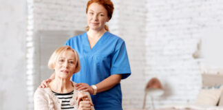 SOLICITAMOS CUIDADOR/A PARA CUBRIR GUARDIA DE 4 HS, PARA EMPRESA DE INTERNACIÓN DOMICILIARIA cuidadora domiciliaria home care gerocultora atencion de adultos mayores geroculturist care of older adults
