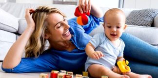 SOLICITAMOS NIÑERA CON RETIRO, JORNADA COMPLETA DE LUNES A VIERNES. SE OFRECE TRABAJO EN BLANCO niñera para cuidado de bebe de 6 meses canguro nanny babysitter for baby care of 6 months