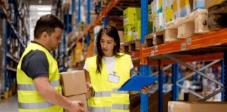 SE SOLICITA EMPLEADO/A DE ALMACÉN PARA TAREAS GENERALES, CONTRATO TEMPORAL CON POSIBILIDAD DE CONTINUIDAD auxiliares de bodega warehouse personal femenino y masculino para bodega female and male staff