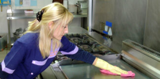 SE NECESITA COCINERA/MISCELÁNEA PARA IMPORTANTE EMPRESA, INCORPORACIÓN INMEDIATA cocinera miscelanea empleada para cocina y limpieza de comedor miscellaneous cook employed for kitchen and dining room cleaning