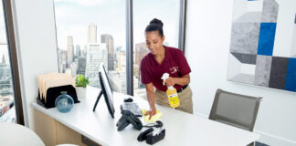SE NECESITA EMPLEADA DE LIMPIEZA PARA LABORES DE ASEO EN OFICINAS Y FABRICA, 6HS DIARIAS DE L – V empleada de limpieza cleaning lady