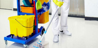 SE REQUIEREN EMPLEADOS/AS DE LIMPIEZA PARA LABORES DE ASEO EN GENERAL, JORNADA A TURNOS empleado de limpieza cleaning employee