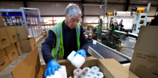 ESTAMOS INCORPORANDO PERSONAL DE DEPOSITO Y PLANTA (HOMBRES Y MUJERES), PARA EMPRESA PAPELERA operarios de deposito y planta para industria papelera warehouse and plant operators for the paper industry