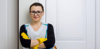 SE SOLICITA SEÑORA PARA LIMPIEZA EN CASA DE FAMILIA, JORNADA MEDIO TIEMPO ENTRE 4 O 5HS DIARIAS TURNO MAÑANA/TARDE señora de limpieza cleaning employee