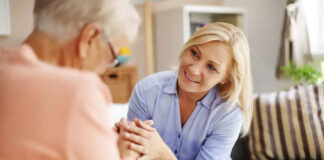 SE REQUIERE CUIDADORA PARA ASISTENCIA Y SUPERVISIÓN DE ADULTOS MAYORES, 8 HORAS DIARIAS DE LUNES A VIERNES cuidadoraaaa caregiver