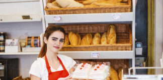 SE SOLICITA EMPLEADA/O DE PANADERÍA PARA TAREAS GENERALES, DISPONIBILIDAD INMEDIATA empleada vendedora employee