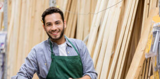 SE SOLICITA BODEGUERO PARA IMPORTANTE EMPRESA FERRETERA, JORNADA COMPLETA empleados de ferreteria employess
