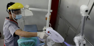 SE NECESITA OPERARIO DE LIMPIEZA PARA CLÍNICA DENTAL, JORNADA DE 8 HORAS DIARIAS limpieza en centro dental cleaning