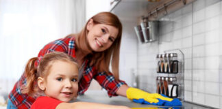 SE REQUIERE SEÑORITA/SEÑORA PARA TAREAS DEL HOGAR EN CASA DE FAMILIA. SE OFRECE BUEN SUELDO niñera y empleada del hogar babysitter