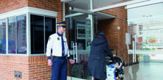SE NECESITAN VIGILADORES PARA CUBRIR IMPORTANTES OBJETIVOS, 50 VACANTES DISPONIBLES vigilante de seguridad masculino vigiladores personal de seguridad privada male security guard watchmen private security personnel watchman vigilante