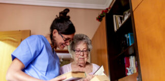 BUSCAMOS CUIDADORAS Y/O AUXILIARES DE ENFERMERÍA CON O SIN EXPERIENCIA, A PARTIR DE 19 AÑOS (40 VACANTES) caregiver home care cuidadoras externas gerocultora auxiliar geriatrico cuidadora domiciliaria