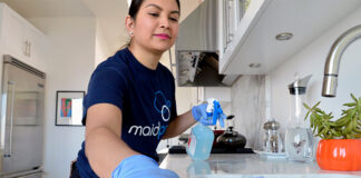 SOLICITAMOS EMPLEADA DOMÉSTICA PARA LIMPIEZA Y COCINA EN CASA DE FAMILIA, JORNADA COMPLETA empleada de limpieza cleaning employee at home