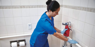 SE SOLICITA EMPLEADA DE LIMPIEZA PARA RESIDENCIA DE ADULTOS MAYORES, JORNADA PARCIAL TURNO MAÑANA auxiliar de limpieza cleaning ladyyy