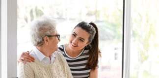 SE BUSCA CUIDADORA 3 DÍAS A LA SEMANA 3 HORAS DIARIAS (LUNES, MIÉRCOLES Y VIERNES DE 09:00 HS A 12:00 HS.) cuidadora caregiver