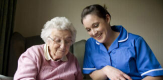 SE BUSCAN CUIDADORAS PARA CUBRIR GUARDIAS NOCTURNAS DE LUNES A VIERNES DE 20:00 HS A 08:00 HS. cuidadora domiciliaria home care gerocultora asitente geriatrico elderly woman caregiver geriatric assistant empleo de cuidadora guardias nocturnas