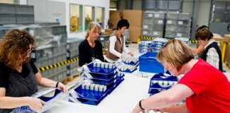 SE BUSCAN OPERARIOS/AS PARA EMPAQUETADO Y ETIQUETADO DE PRODUCTOS FARMACÉUTICOS, JORNADA COMPLETA empacadoras farmaceuticass