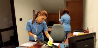 SE BUSCA MISCELÁNEA/O PARA LLEVAR A CABO SERVICIOS DE ASEO, ORDEN Y LIMPIEZA EN IMPORTANTE EMPRESA empleada de limpieza en oficina cleaning staff female and male cleaning staff limpieza en empresa de seguridad