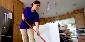 SE BUSCA EMPLEADA DOMÉSTICA MEDIO TIEMPO, DE LUNES A VIERNES DE 11:30HS A 17:00HS. empleada domestica medio tiempo empleada del hogar por horas domestic staff part time job