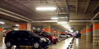 SE REQUIERE EMPLEADO FRANQUERO PARA GARAJE. SE OFRECE BUEN SUELDO, COMIENZO INMEDIATO empleado de garage employee