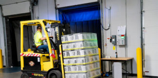 SOLICITAMOS PERSONAL PARA ALMACÉN (VARIOS PUESTOS), OFRECEMOS BUEN SUELDO Y COMIENZO INMEDIATO empleados para montacargas employees