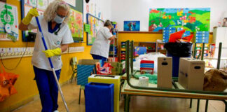 SE REQUIERE EMPLEADA/O DE LIMPIEZA PARA CENTRO EDUCATIVO TERAPÉUTICO. JORNADA COMPLETA DE LUNES A VIERNES DE 8:45 HS A 16:15 HS limpiadoras auxiliar de limpieza y cocina para escuelas y jardines cleaning assistant in school limpieza y cocina en escuela