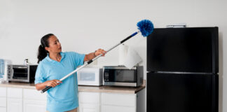 SE REQUIERE MUCAMA/EMPLEADA DE LIMPIEZA PARA CASA DE FAMILIA. TRABAJO POR HORAS, MEDIA JORNADA O COMPLETA maid housekeeper domestic servant empleada domestica por horas empleada del hogar