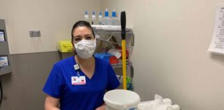 SE SOLICITAN LIMPIADORAS/ES PARA SERVICIOS DE ASEO EN RESIDENCIA DE MAYORES, DEDICACIÓN COMPLETA personal de limpieza cleaning staff empleados de limpieza para centro geriatrico female and male staff geriatric cleaning