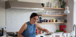 SE REQUIERE COCINERA SIN RETIRO PARA TRABAJAR EN CASA DE FAMILIA, COMIENZO INMEDIATO cocinera kitchener