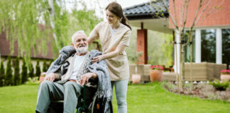 SE NECESITAN CUIDADORAS (ESTUDIOS MÍNIMO PRIMARIA) PARA CUIDADO DE ADULTOS MAYORES Y PERSONAS CON DISCAPACIDAD cuidadora para adultos caregiver
