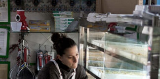 SE SOLICITA EMPLEADA DE MOSTRADOR PARA FABRICA DE PASTAS, JORNADA MEDIO TIEMPO counter employee for pasta factory customer service