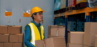SE PRECISA AUXILIAR DE ALMACÉN Y PRODUCCIÓN PARA TAREAS GENERALES, TIEMPO COMPLETO Auxiliar de almacen warehouse asisstant