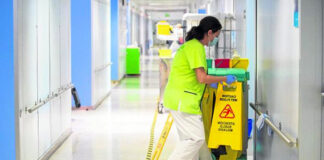 SE NECESITA LIMPIADORES/AS MEDIO TIEMPO DE LUNES A VIERNES, PARA ASEO DE RESIDENCIA GERIÁTRICA personal de limpieza cleaning staff female and male staff limpiadores limpiadoras miscelaneo miscelanea