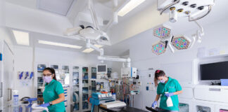 SE BUSCA PERSONAL DE LIMPIEZA PARA CENTRO DE SALUD MENTAL, JORNADA COMPLETA TURNO MAÑANA/TARDE personal de limpieza en centro de salud cleaning staff in mental health center