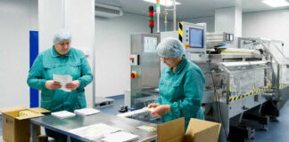 SE BUSCAN OPERARIOS/AS PARA TAREAS MANUALES (CON O SIN EXPERIENCIA), TIEMPO COMPLETO TURNO TARDE armado de insumos medicos armed with medical supplies