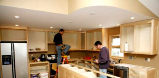 instaladores de cocinas carpinteros y ayudantes de carpinteria kitchen fitters carpenters and carpenters helpers