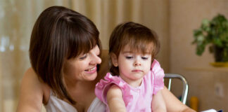 SE REQUIERE NIÑERA MEDIO TIEMPO DE LUNES A VIERNES 4 HORAS DIARIAS DE 12:00 A 18:00 HS niñera babysitter