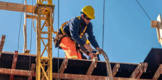 SE REQUIERE AYUDANTE DE CONSTRUCCIÓN, CON DISPONIBILIDAD INMEDIATA. BUEN PAGO Ayudante de Construccion Trabajadores de Construcción General General Construction Workers male staff personal masculino