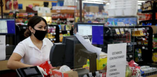 cajeros y repositores para supermercado cashiers and repositories for supermarkets