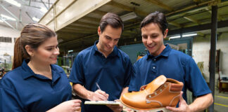 SE SOLICITAN EMPACADORES PARA EMPRESA DE CALZADO (HOMBRES Y/O MUJERES) TIEMPO COMPLETO, 2 VACANTES empacadores para empresa de zapatos packers for shoe company